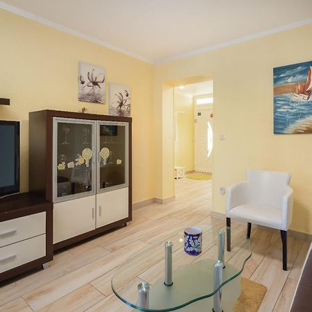 Perla Apartment - 2 Min To The Beach & Free Parking Makarska Eksteriør bilde